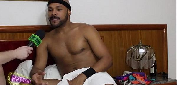  SUITE69 - Na cama com pornstar Daniel Carioca, conheça a intimidade do astro - Parte 1